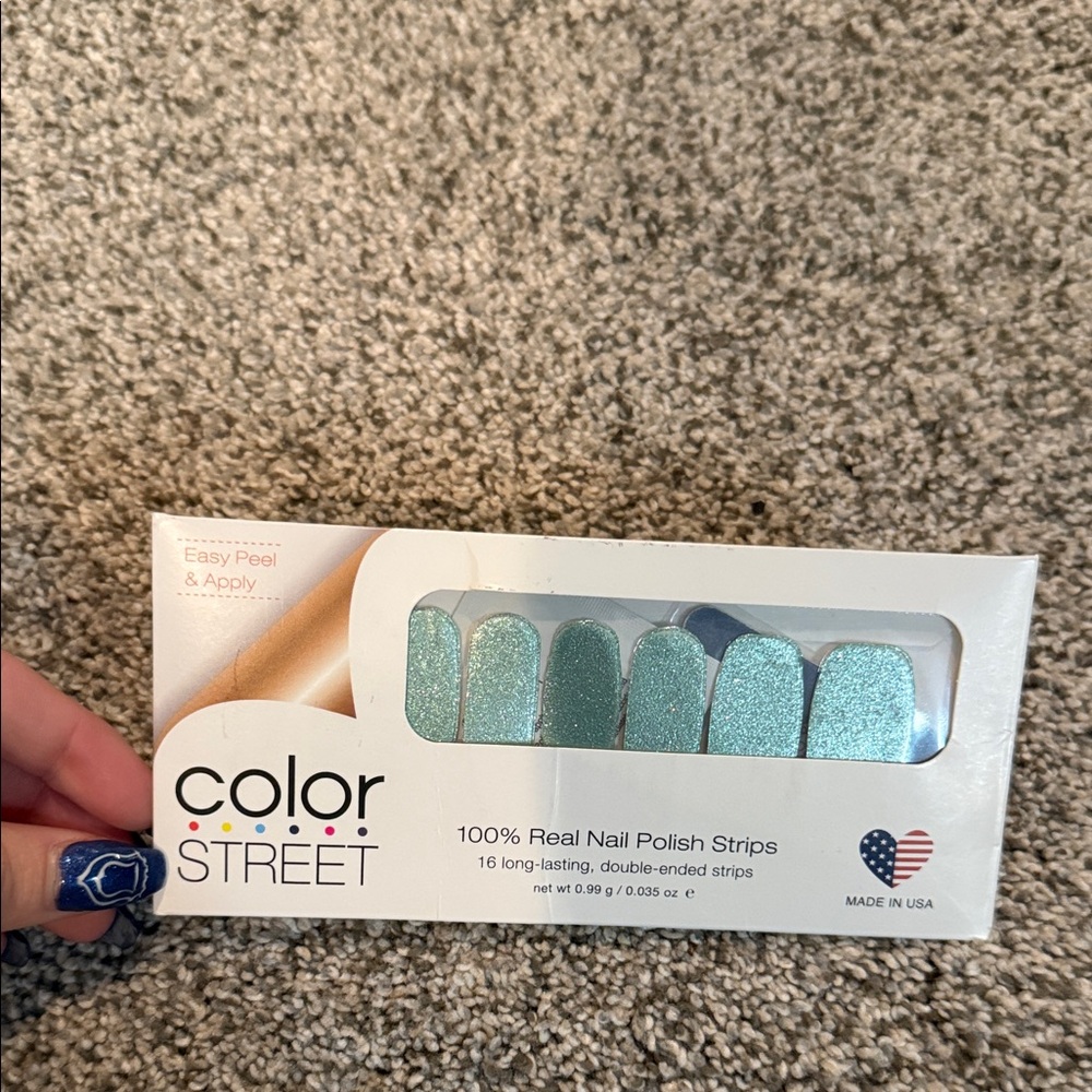 Color Street Shimmering Teal Nail Strips